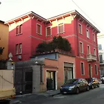 - Mini Pensión 3*